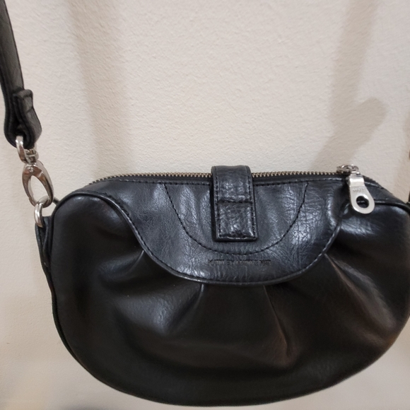 Matt & Nat Crossbody bag - Picture 8 of 14